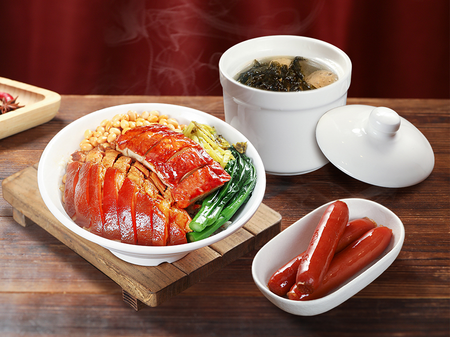 隆江猪脚饭+热狗+汤